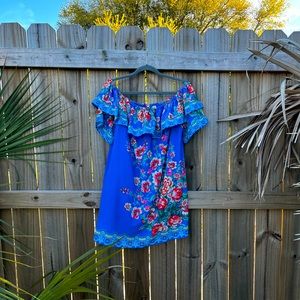 Off the shoulder flowy dress